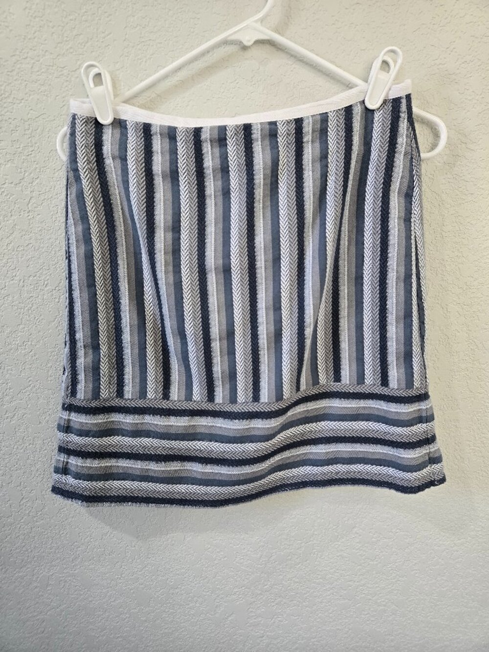 LOFT Outlet Blue White Textured Lined Skirt | Size 2